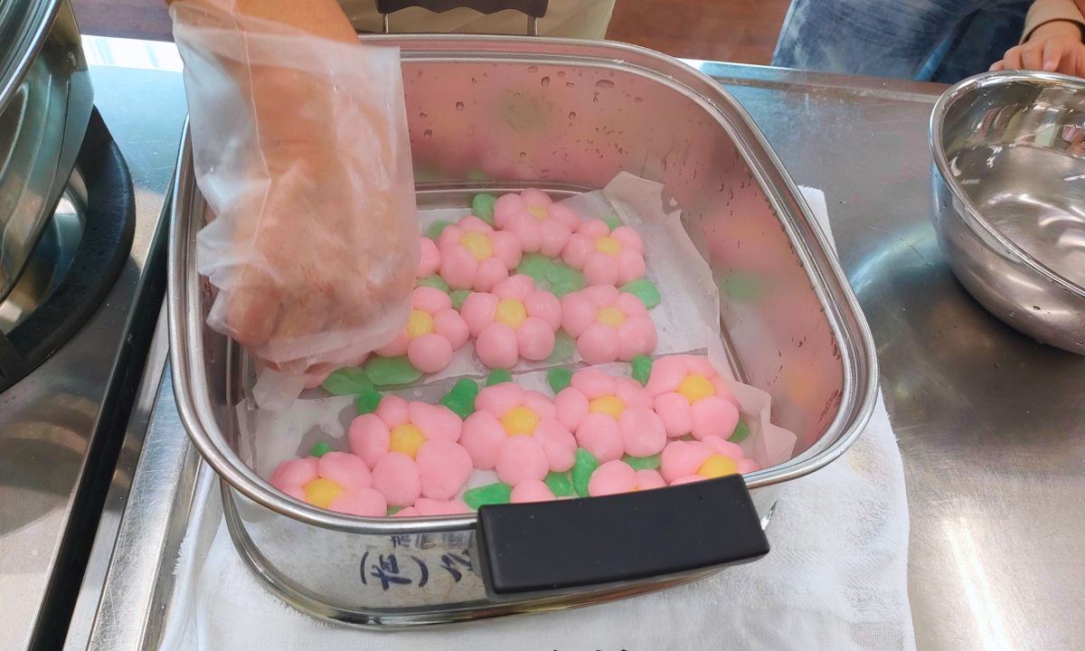 なかがわ水遊園_お花見だんご作り体験